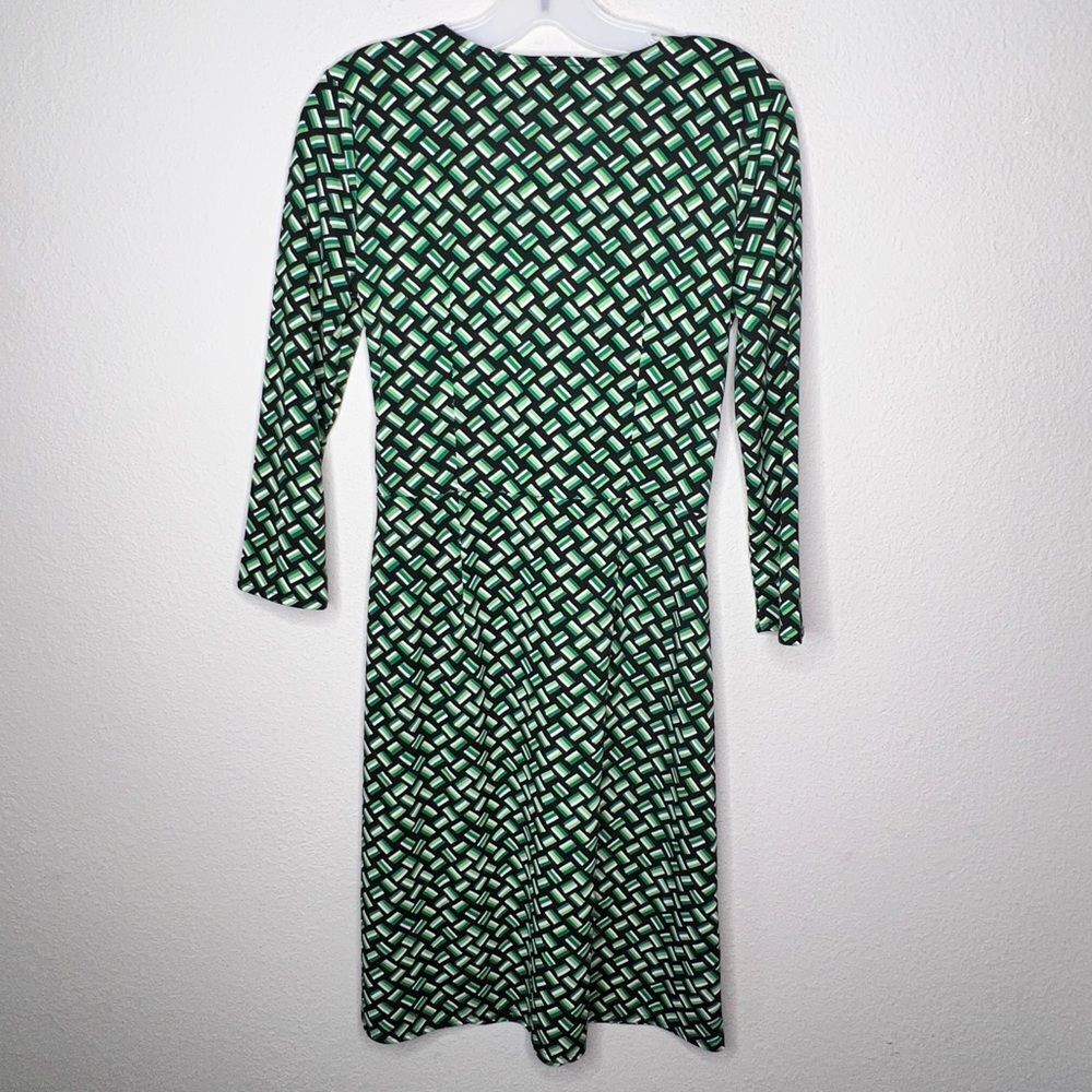 Loft Dress - Picture 4 of 7